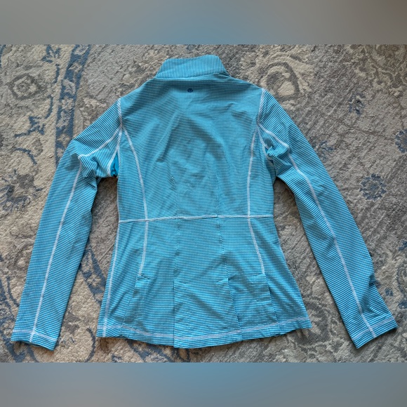 Lululemon Light Blue and White Gingham Pleated Jacket - Picture 2 of 11